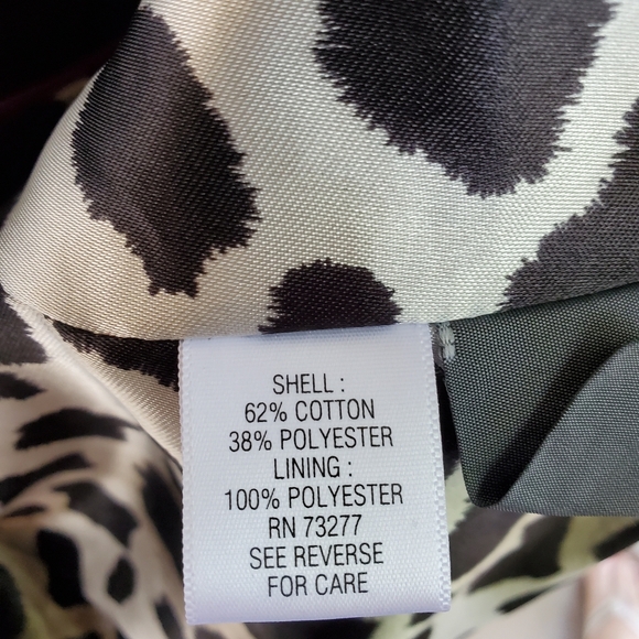 Dana Buchman Women's Black Medium Weight Snap Front Hi Collar Cropped Jacket - Picture 11 of 15